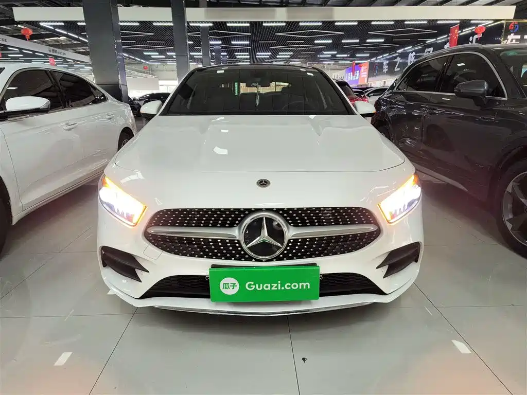 Mercedes-Benz A-Class 2022 Facelift Three A 200 L Sports Sedan Fashionable купить на сайте DeffCars