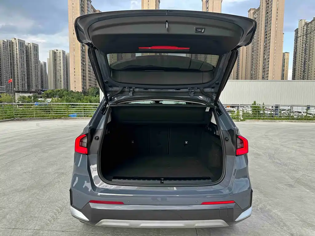 BMW X1 2023 sDrive20Li X Design Package купить на сайте DeffCars