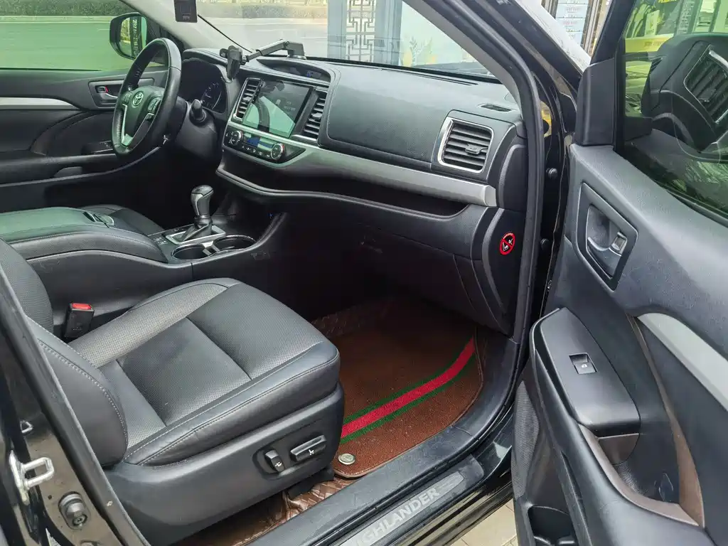 Highlander 2018 2.0T four-wheel drive luxury version, 7 seats, National VI купить на сайте DeffCars
