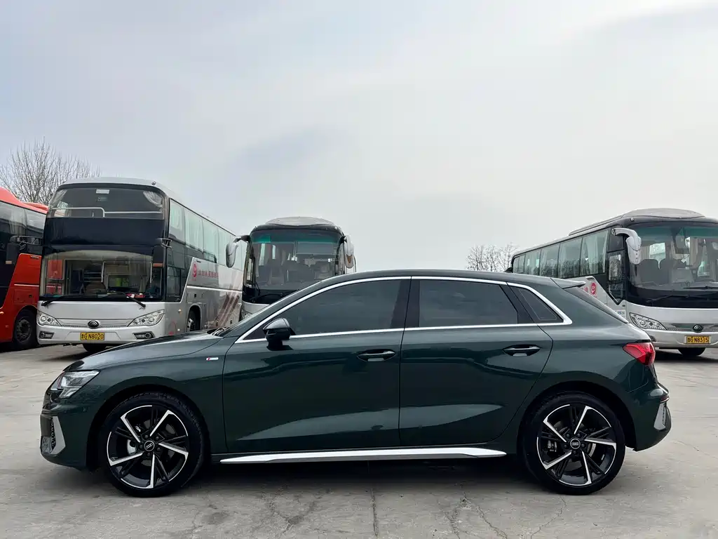 Audi A3 2024 Sportback 35 TFSI stylish and sporty купить на сайте DeffCars
