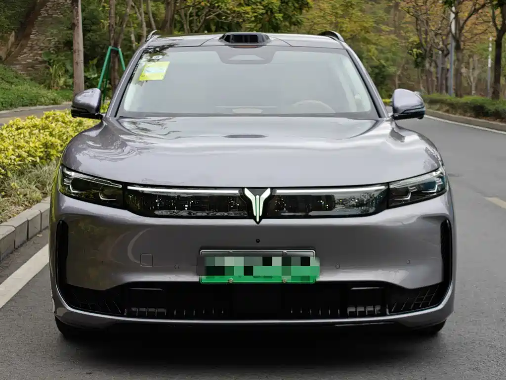 Lantu FREE 2025 FREE+ rear-wheel drive Qiankun version купить на сайте DeffCars