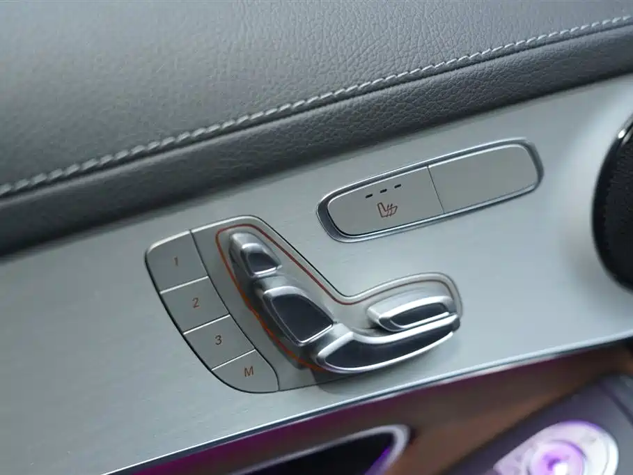Mercedes-Benz GLC coupe 2022 facelift GLC 260 4MATIC coupe SUV купить на сайте DeffCars