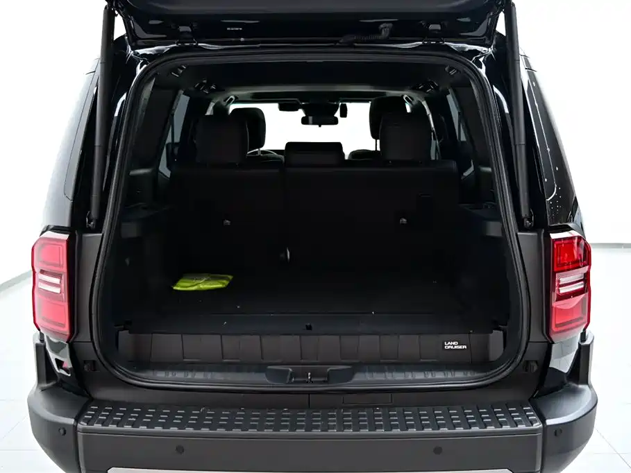 Prado 2024 2.4T all-round TX version 5 seats купить на сайте DeffCars
