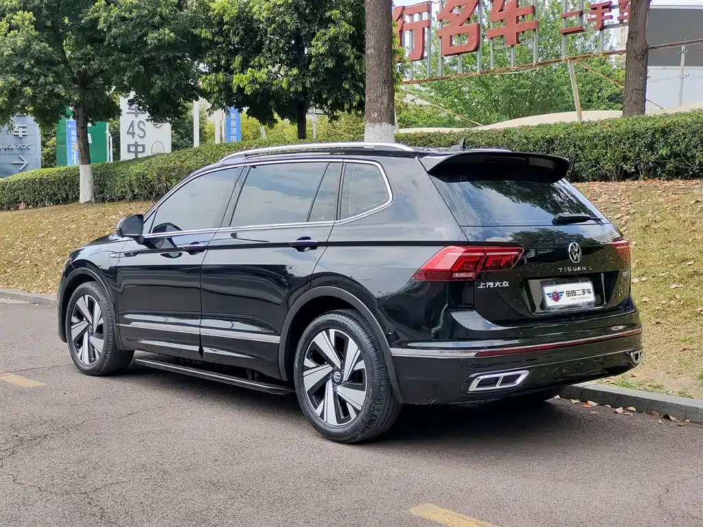 Tiguan L 2023 330TSI automatic two-wheel drive R-Line version купить на сайте DeffCars