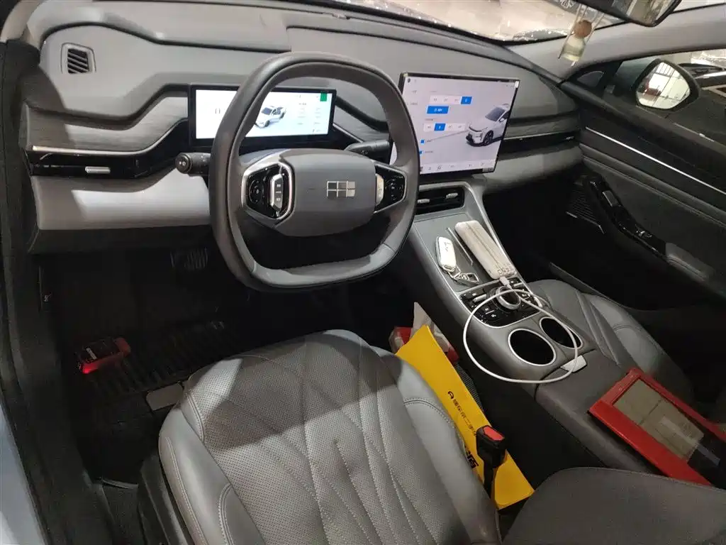 Galaxy L6 2025 EM-i 140km Starship Edition купить на сайте DeffCars