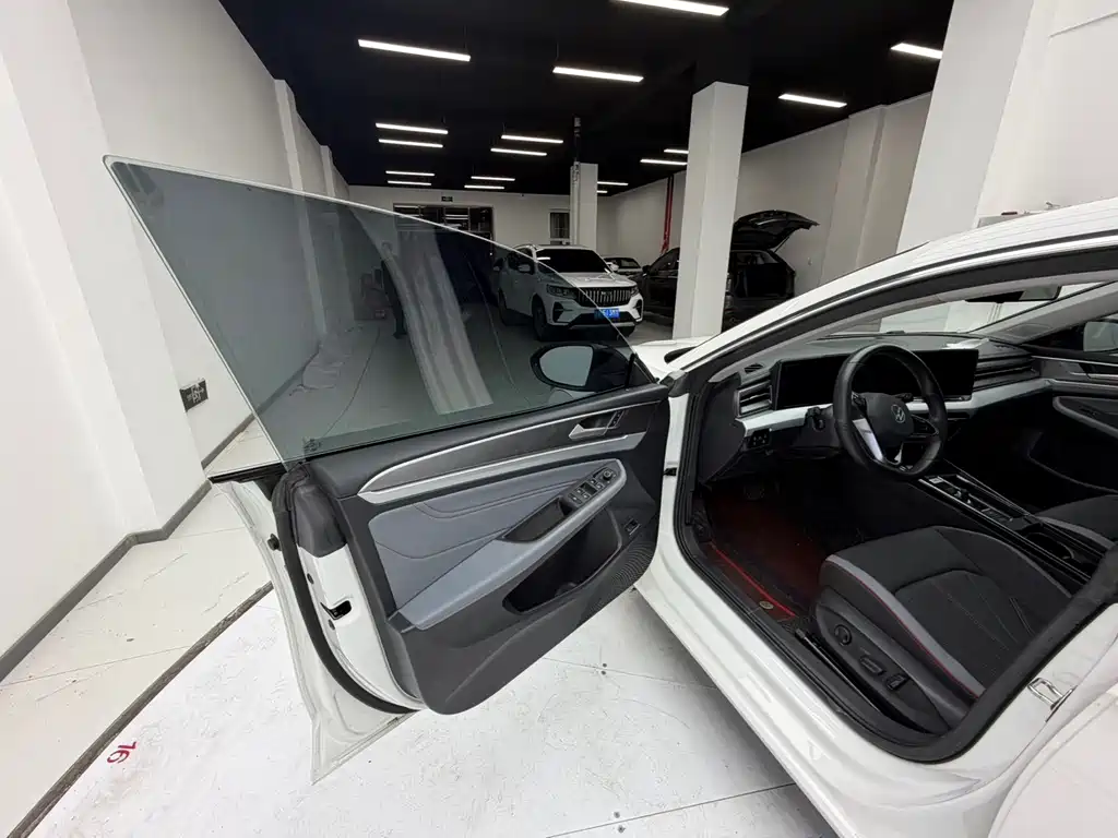 Lingdu 2022 Lingdu L 280TSI DSG Hot Edition купить на сайте DeffCars