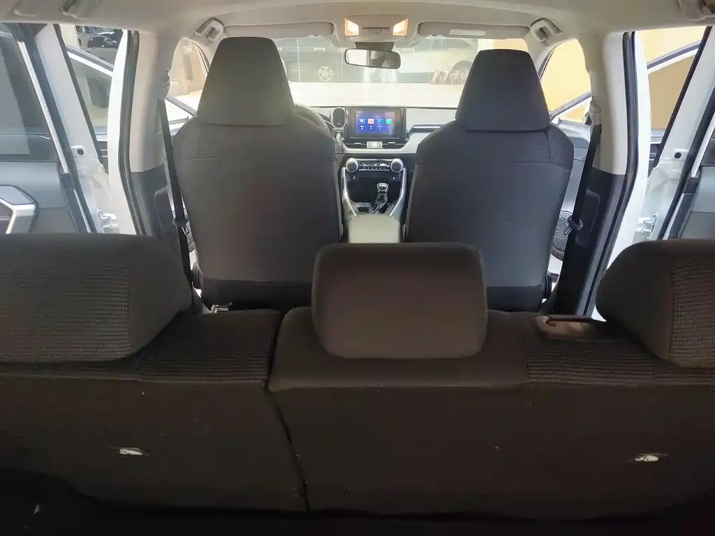 RAV4 Rongfang 2022 2.0L CVT two-wheel drive urban version купить на сайте DeffCars