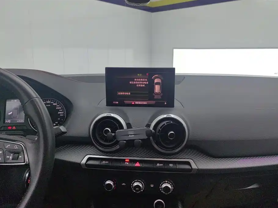 Audi Q2L 2022 35 TFSI aggressive and dynamic model купить на сайте DeffCars