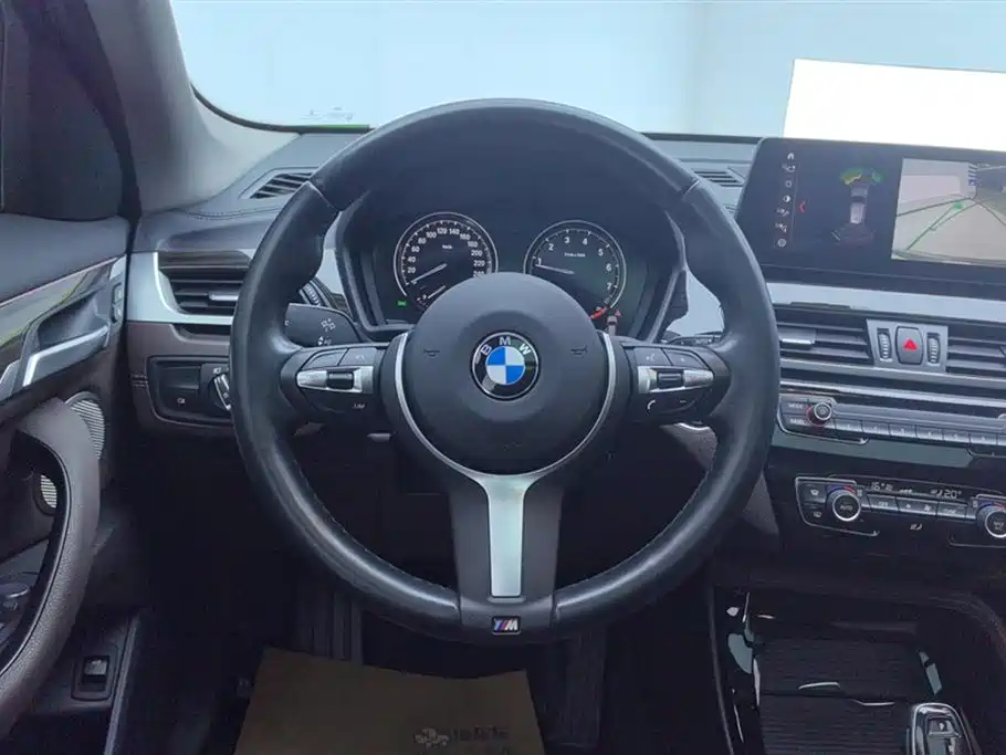 BMW X1 2022 xDrive25Li Exclusive Model купить на сайте DeffCars