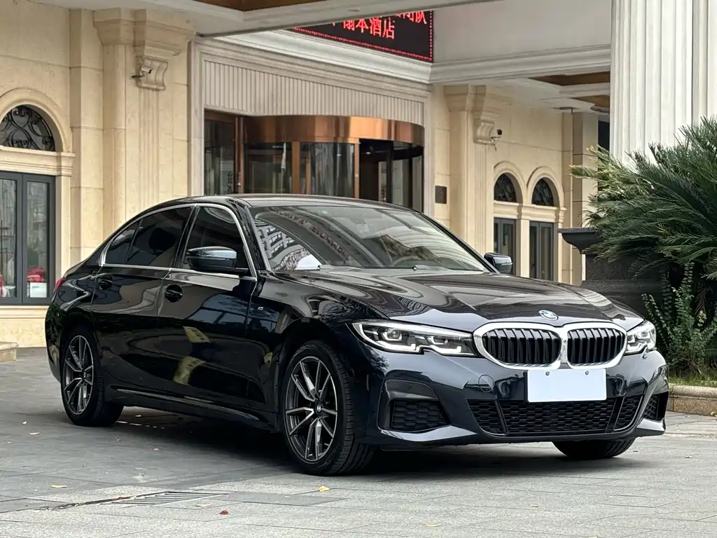 BMW 3 Series 2020 320Li M Sports Package купить на сайте DeffCars