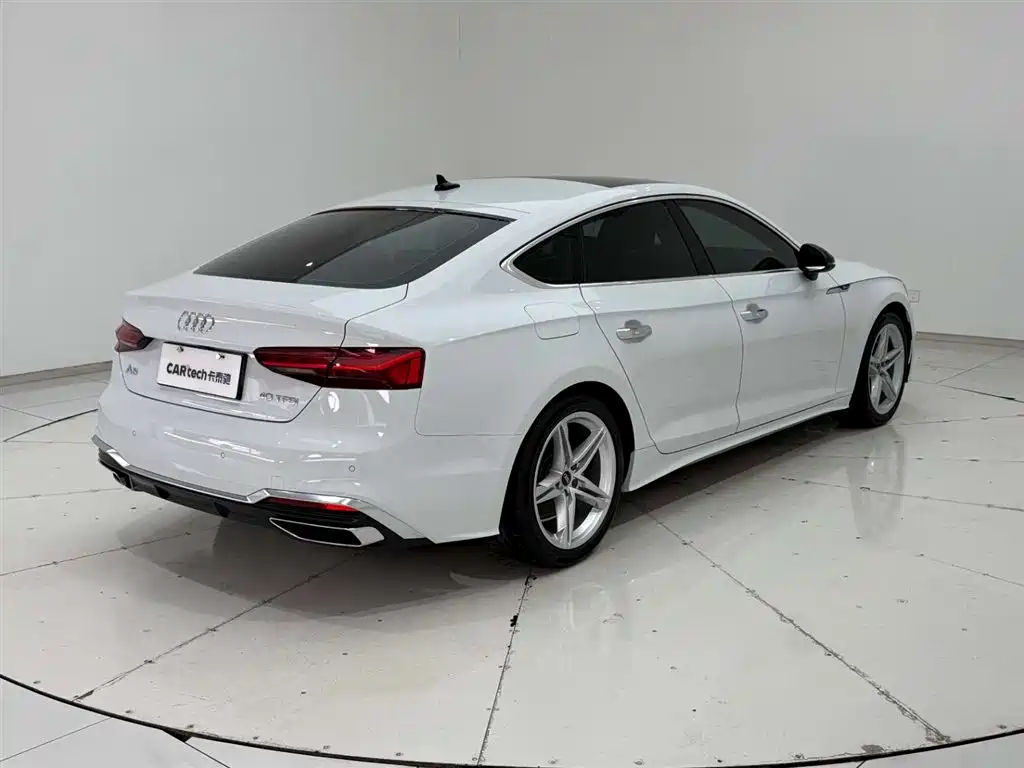 Audi A5 imported 2023 Sportback 40 TFSI fashionable and dynamic купить на сайте DeffCars