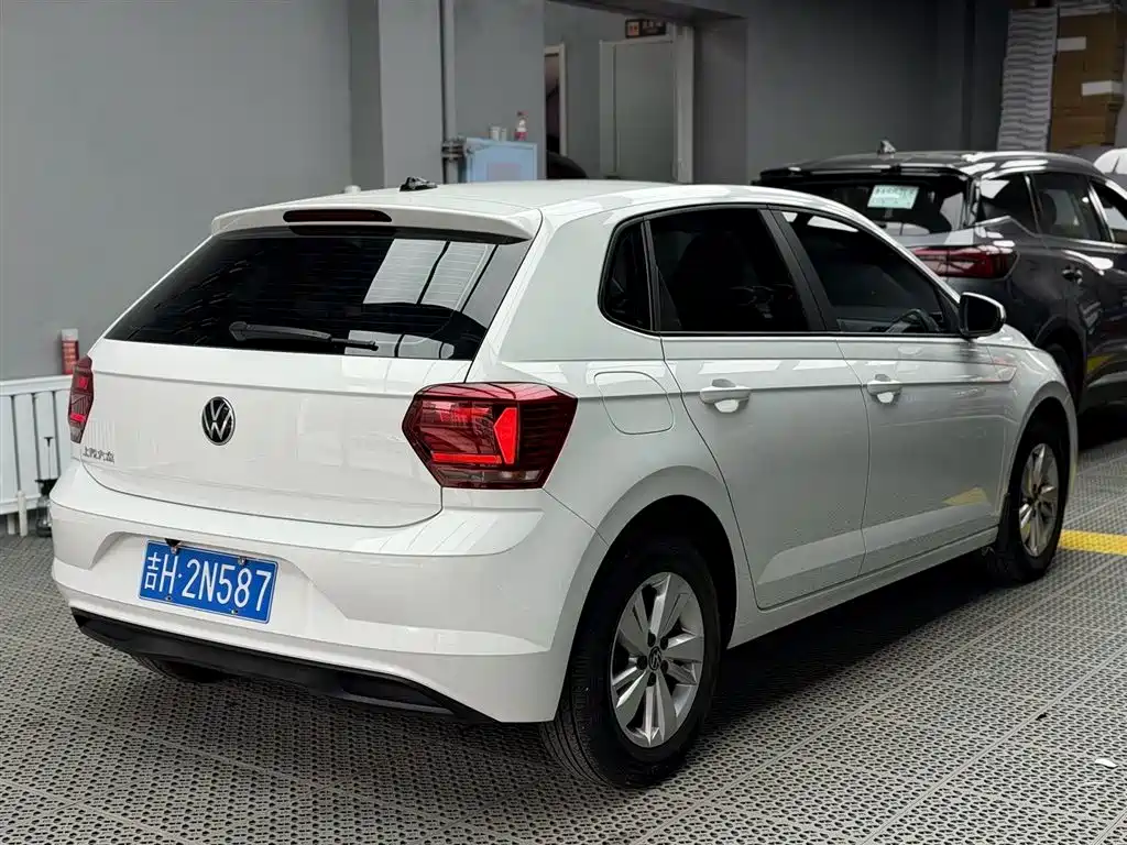 Polo 2023 Plus 1.5L Automatic Panoramic Enjoyment Edition купить на сайте DeffCars