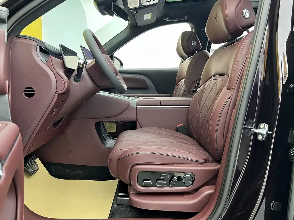 Lantu Taishan 2026 Max+ купить на сайте DeffCars