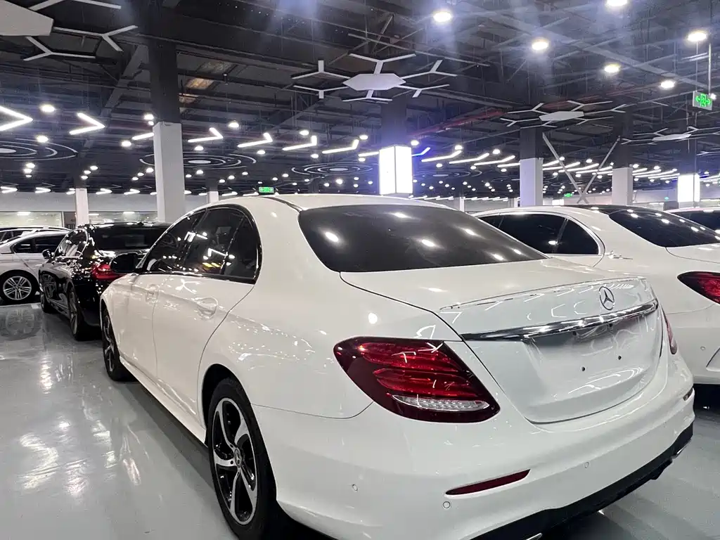 Mercedes-Benz E-Class 2018 E 200 Sports купить на сайте DeffCars