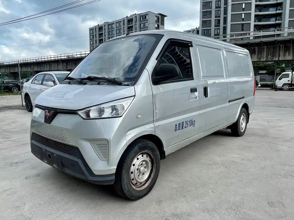 Wuling EV50 2021 van logistics vehicle Bochuang Ningde 41.86kWh Liuji electronic control купить на сайте DeffCars