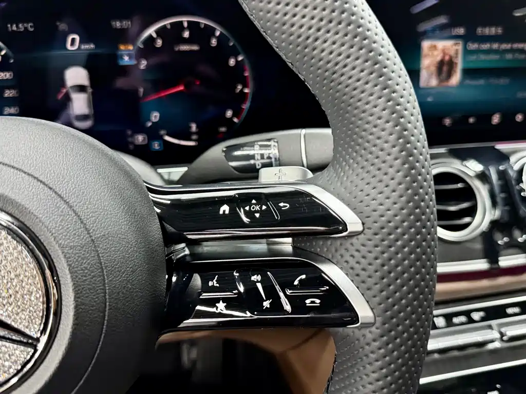 Mercedes-Benz E-Class 2023 facelift E 300 L sporty and stylish купить на сайте DeffCars