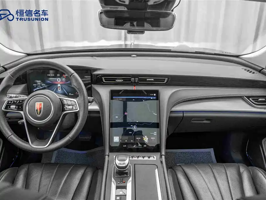 Hongqi H5 2024 2.0T Automatic Zhilianqichang Edition купить на сайте DeffCars