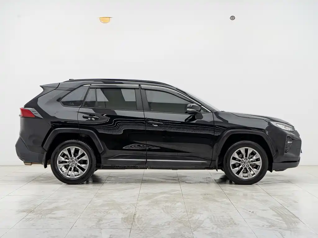 Wilanda 2023 2.0L CVT two-wheel drive leading version купить на сайте DeffCars