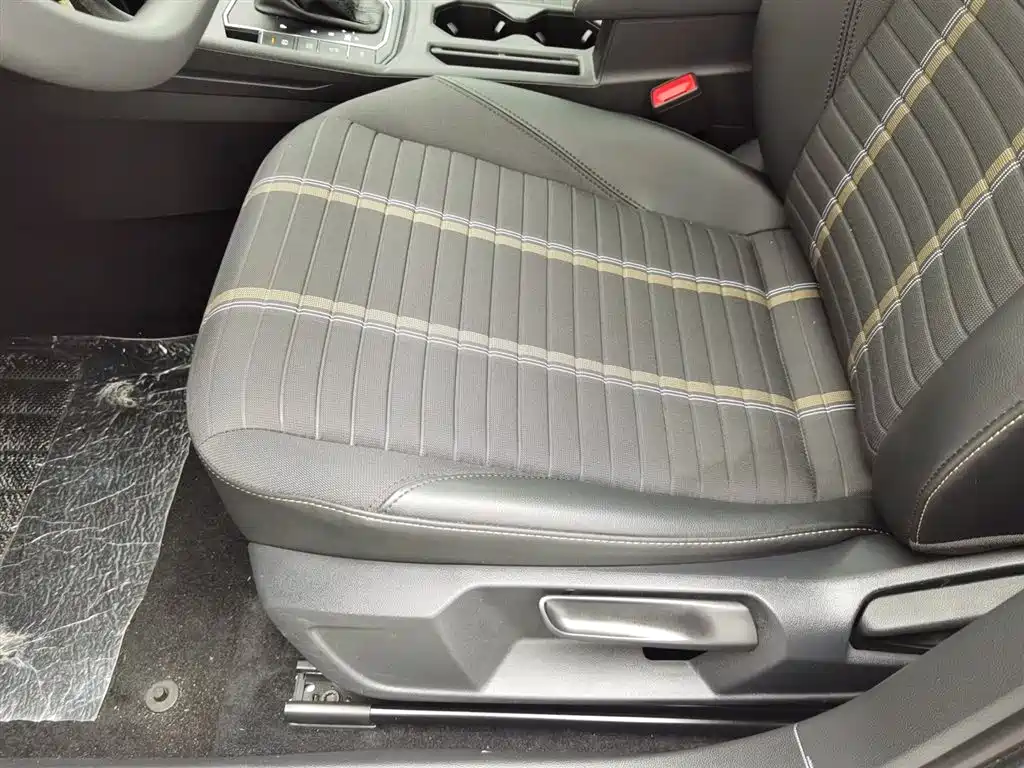 Lavida 2022 280TSI DSG Comfort Edition купить на сайте DeffCars