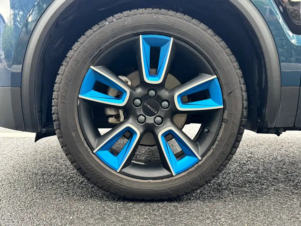 Lynk & Co 01 2019 2.0T 2WD Yao Pro Edition National V купить на сайте DeffCars