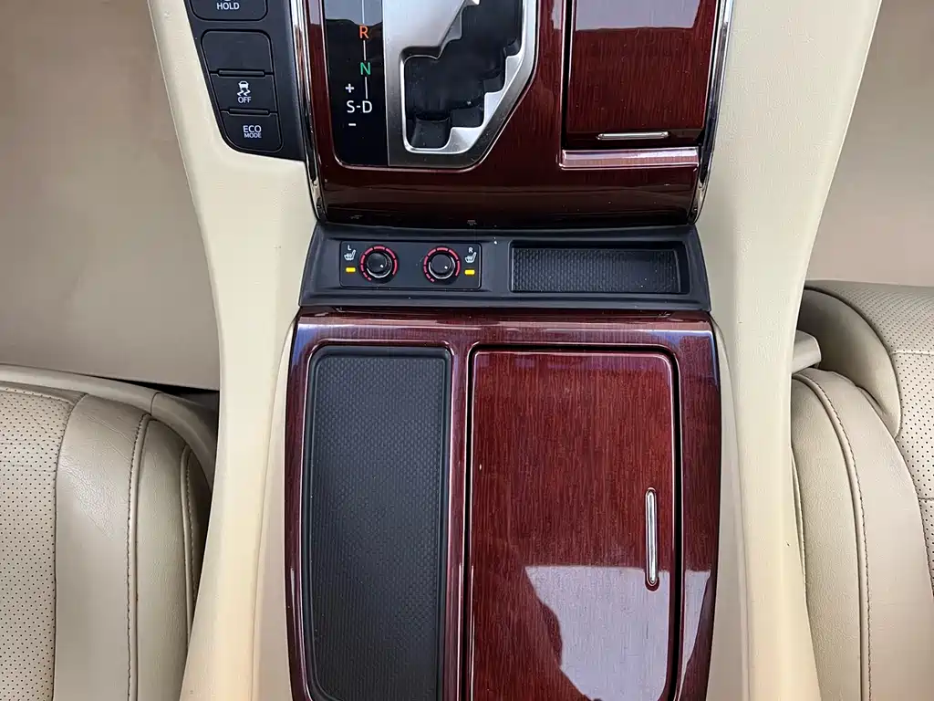 Alfa 2015 3.5L Deluxe Edition купить на сайте DeffCars