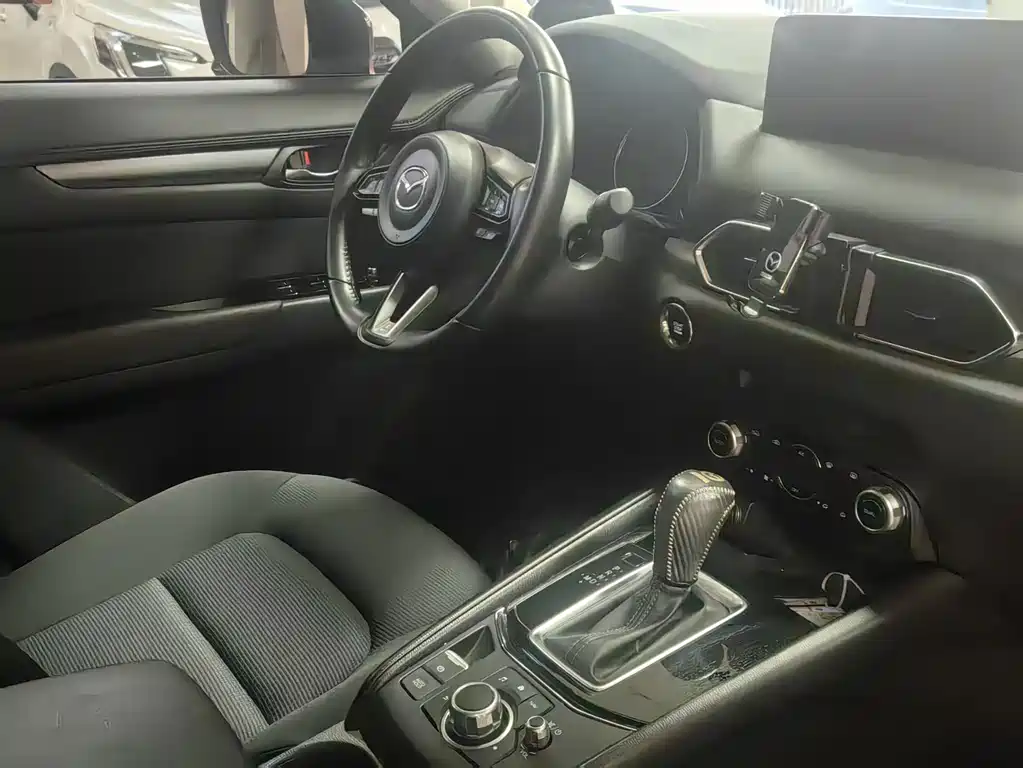 Mazda CX-5 2022 2.0L automatic two-wheel drive smart model купить на сайте DeffCars