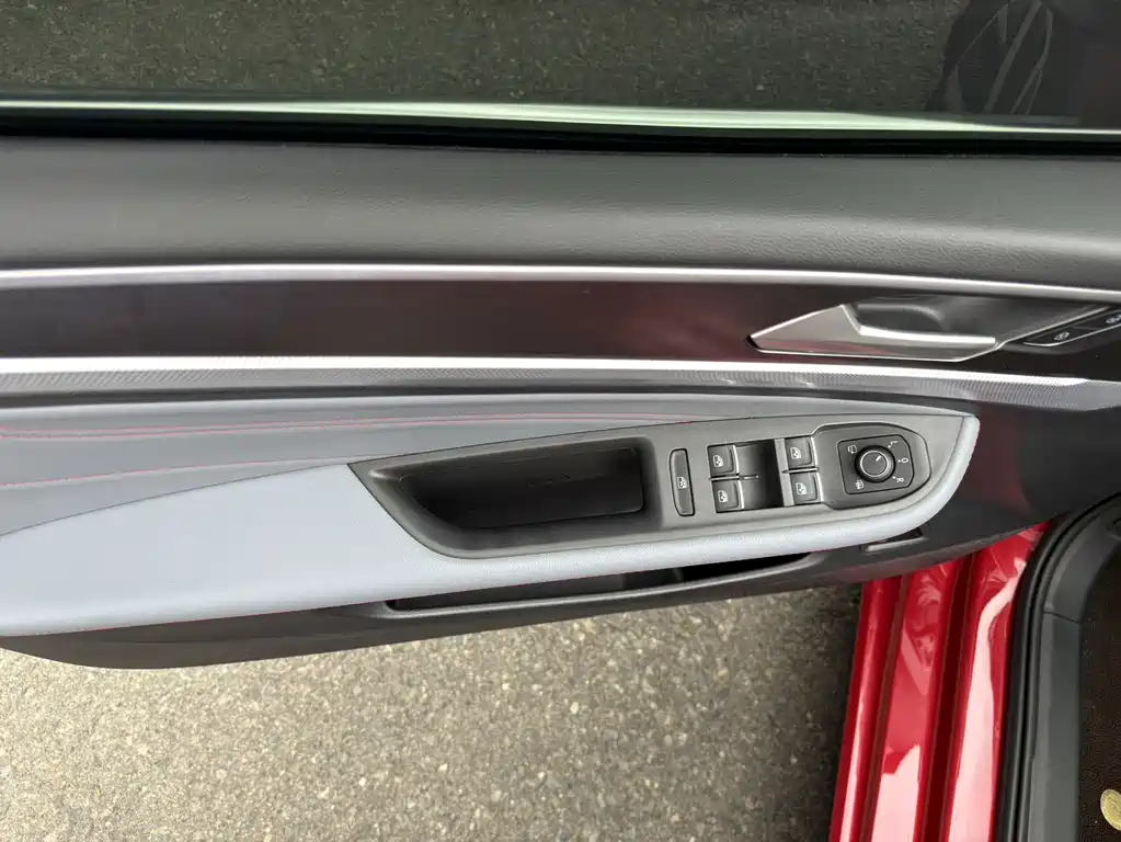 Lamando 2023 Lamandol 280TSI DSG Spicy Edition купить на сайте DeffCars