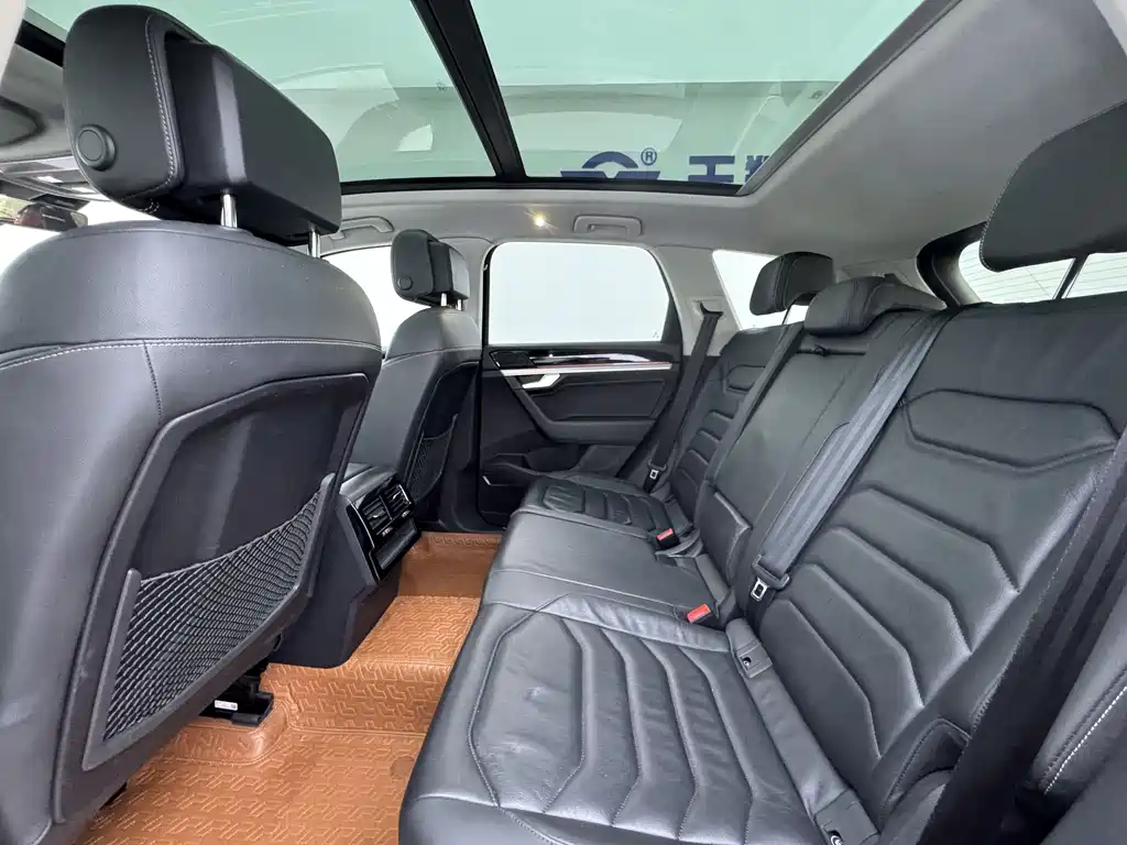 Touareg 2022 3.0TSI Ruixiang Edition Obsidian Sports Package купить на сайте DeffCars