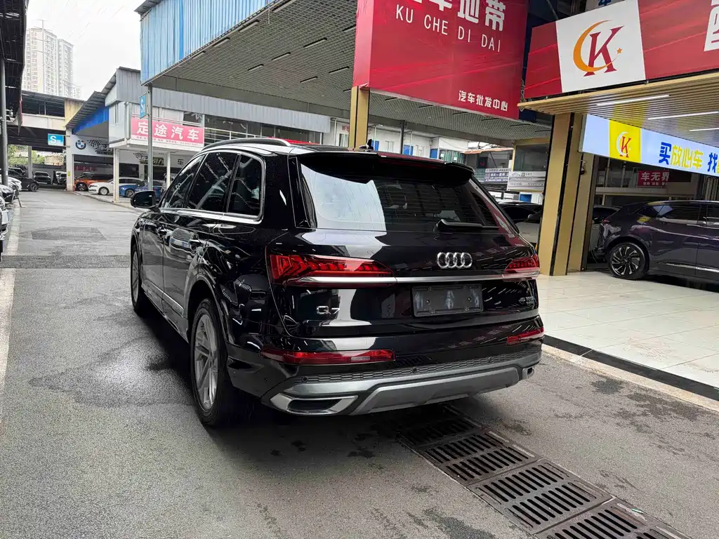 Audi Q7 2021 45 TFSI quattro S line sports купить на сайте DeffCars
