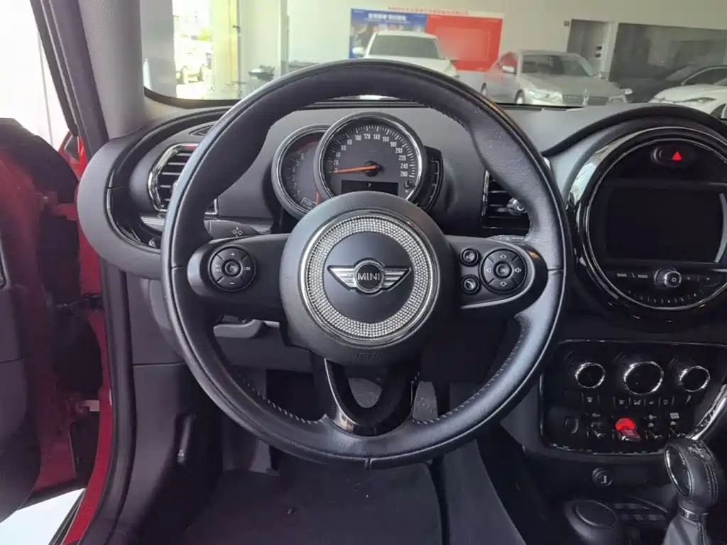 Clubman 2016 modified 1.5T Cooper connoisseur edition купить на сайте DeffCars