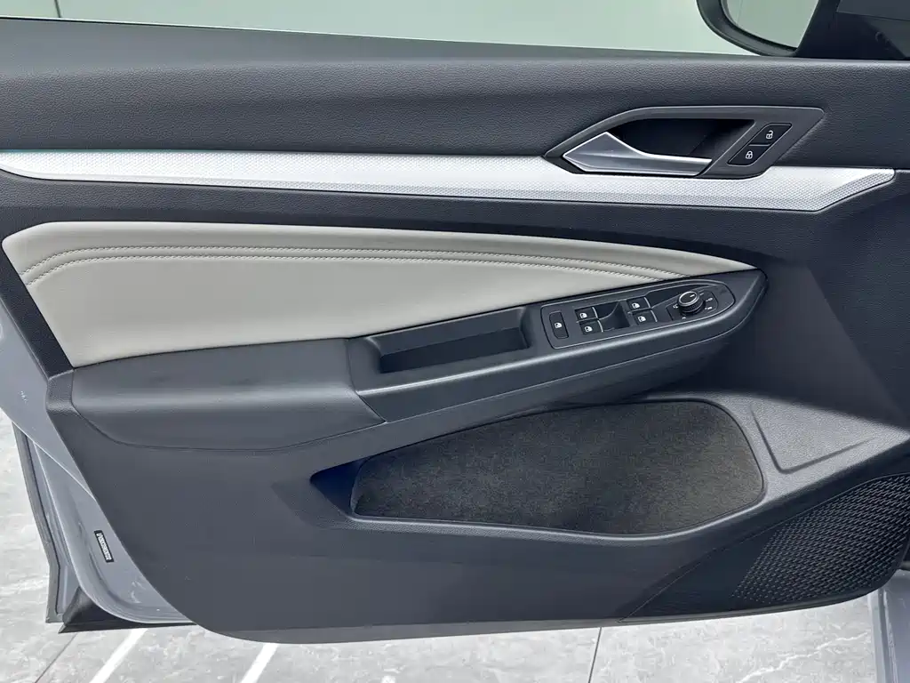 Golf 2021 280TSI DSG Pro купить на сайте DeffCars