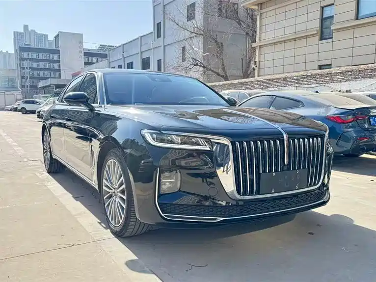 Hongqi H9 2020 2.0T Zhilian Qichang Edition купить на сайте DeffCars