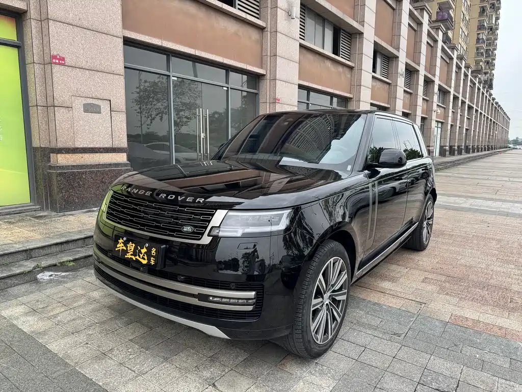 Range Rover 2025 3.0 L6 400PS Extended Edition купить на сайте DeffCars