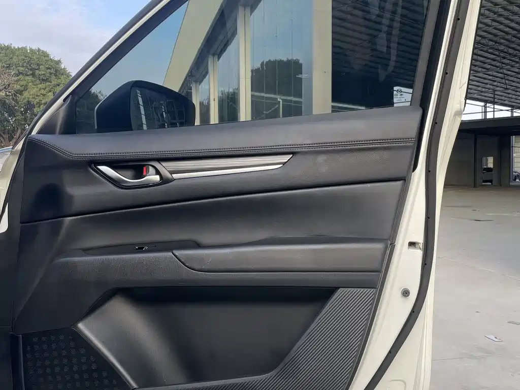 Mazda CX-5 2021 2.0L automatic two-wheel drive smart model купить на сайте DeffCars