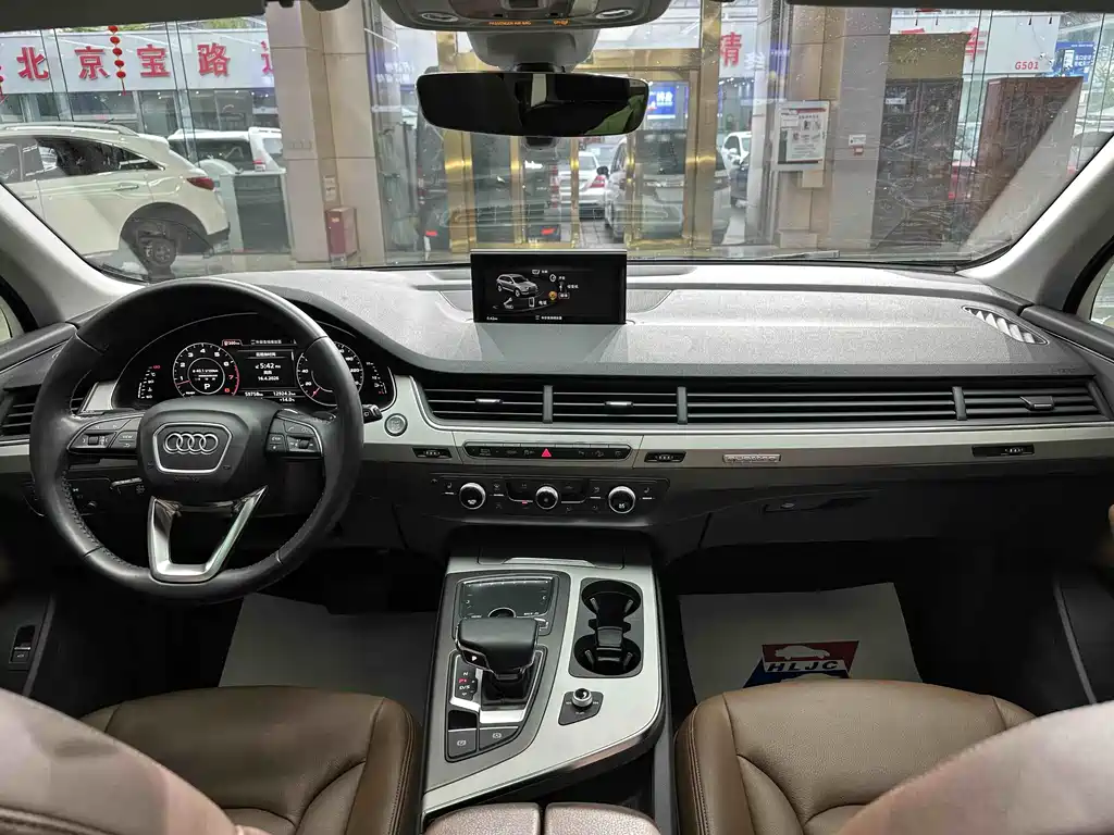 Audi Q7 2018 45 TFSI Technology купить на сайте DeffCars