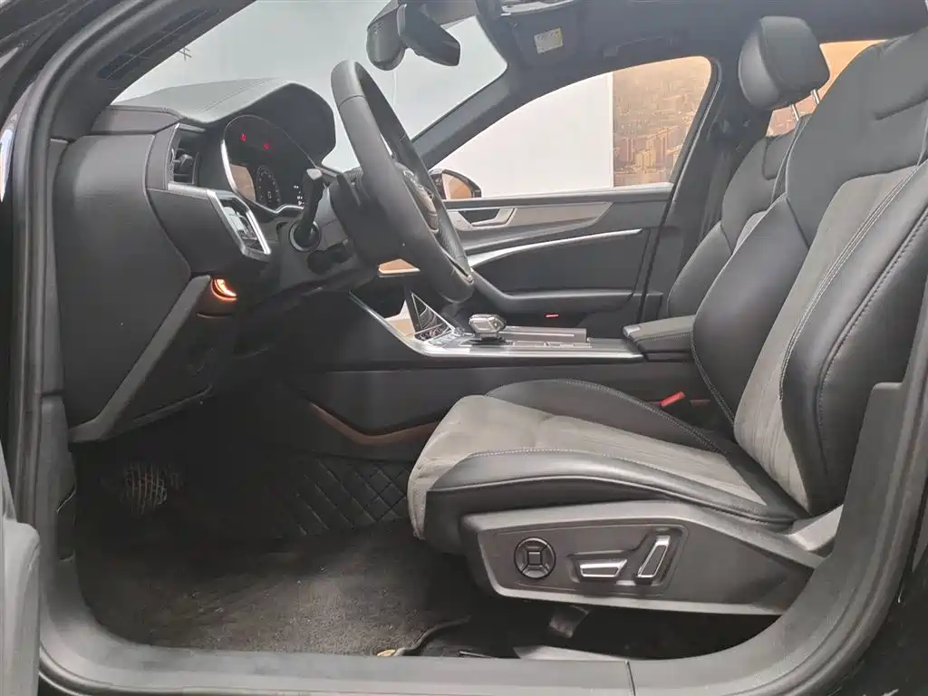 Audi A6L 2023 facelift 45 TFSI premium dynamic model купить на сайте DeffCars