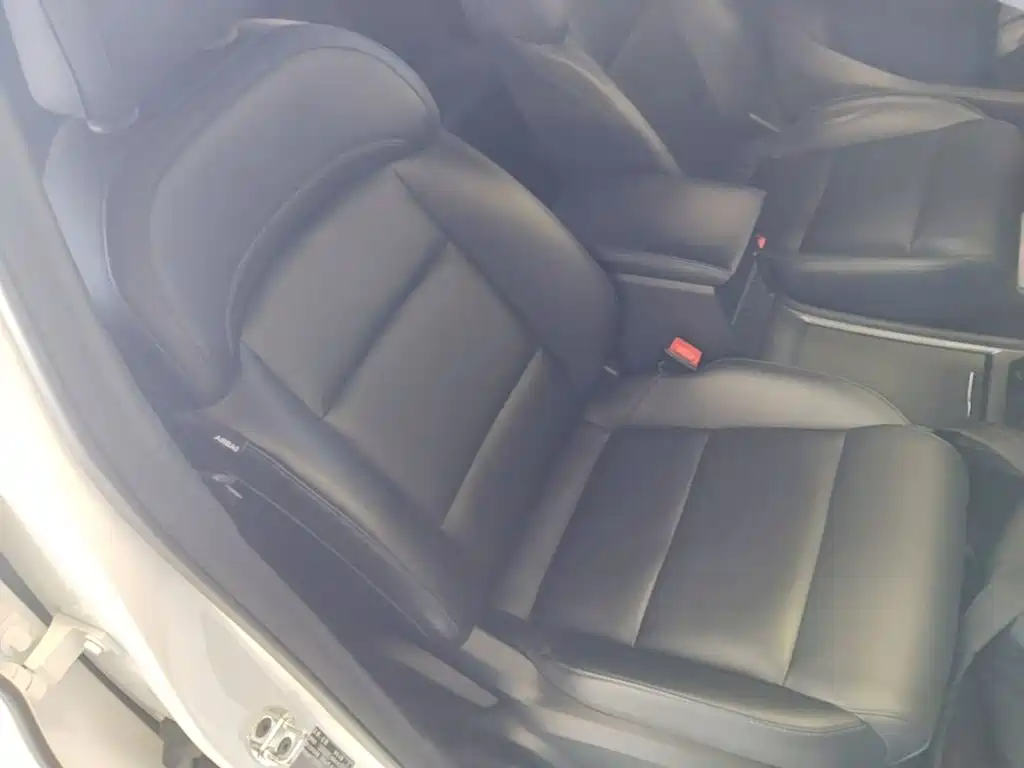 MG4 2023 425km executive version купить на сайте DeffCars
