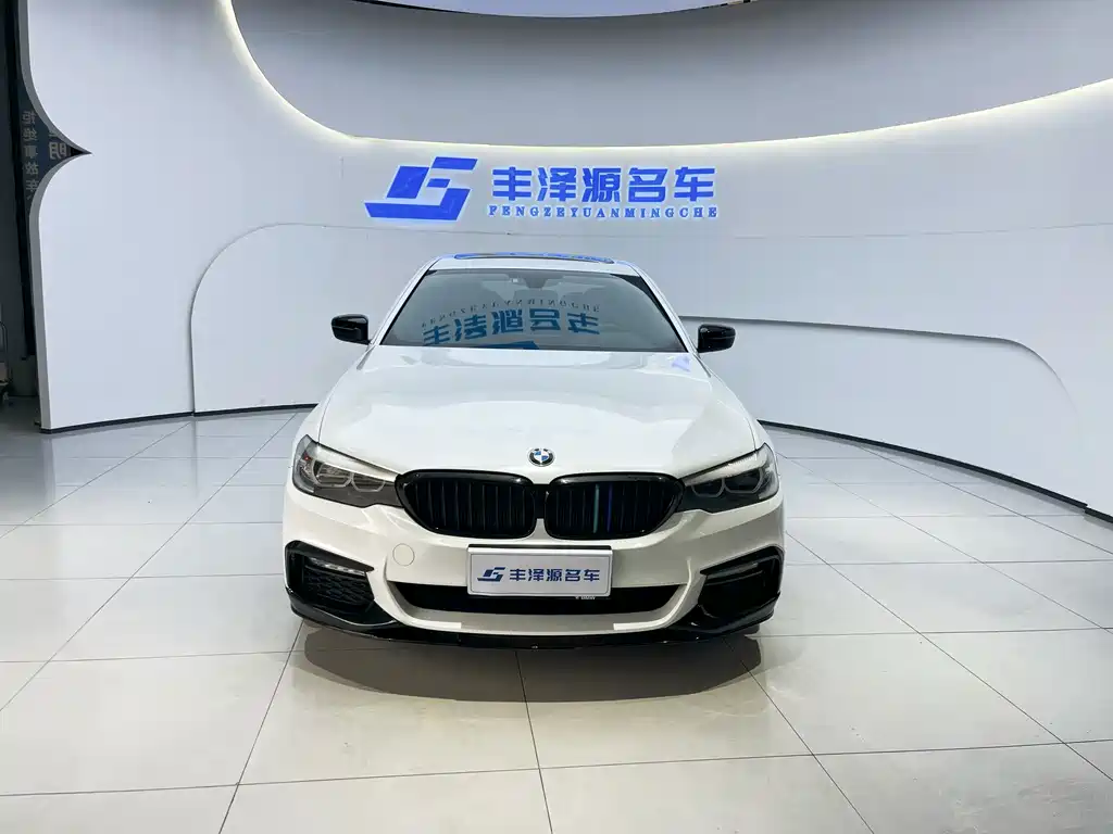 BMW 5 Series 2018 530Li xDrive M Sports Package купить на сайте DeffCars