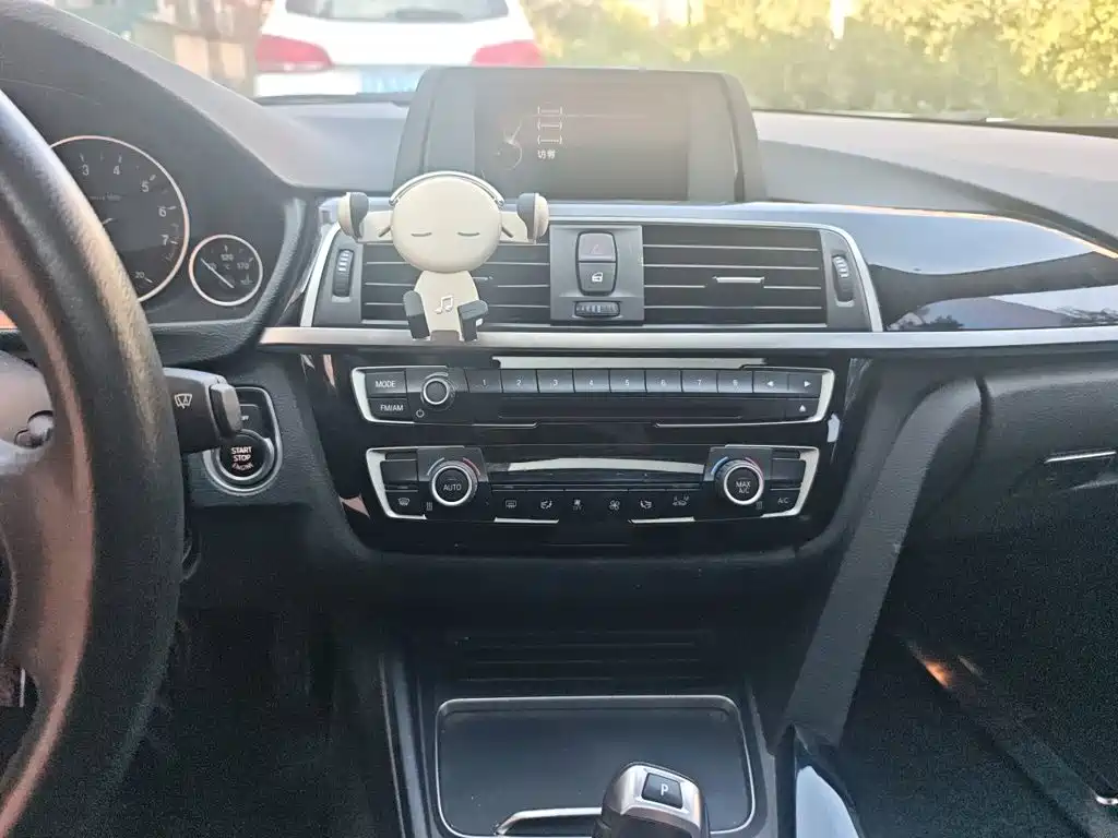 BMW 3 Series 2017 320Li Fashion Model купить на сайте DeffCars