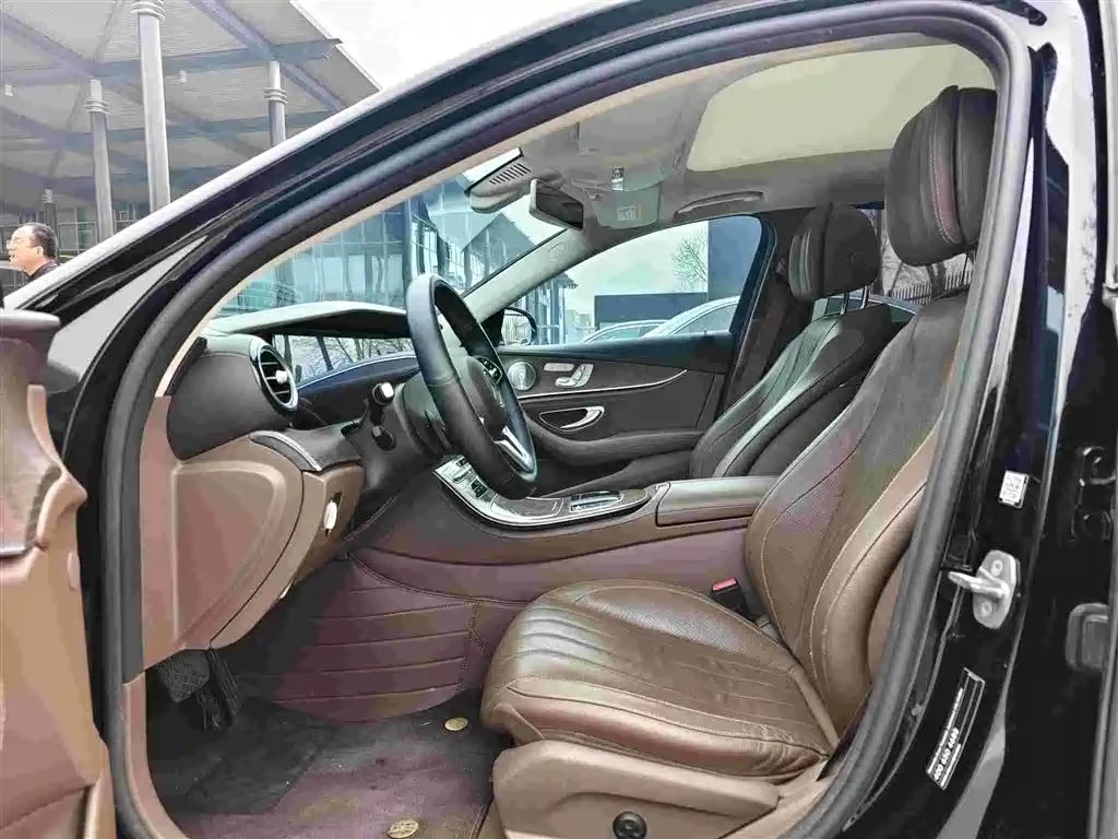 Mercedes-Benz E-Class 2020 Facelift E 300 L Special Edition купить на сайте DeffCars