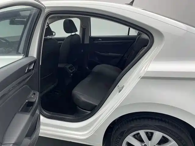 Bora 2021 1.5L automatic comfort intelligent connected version купить на сайте DeffCars