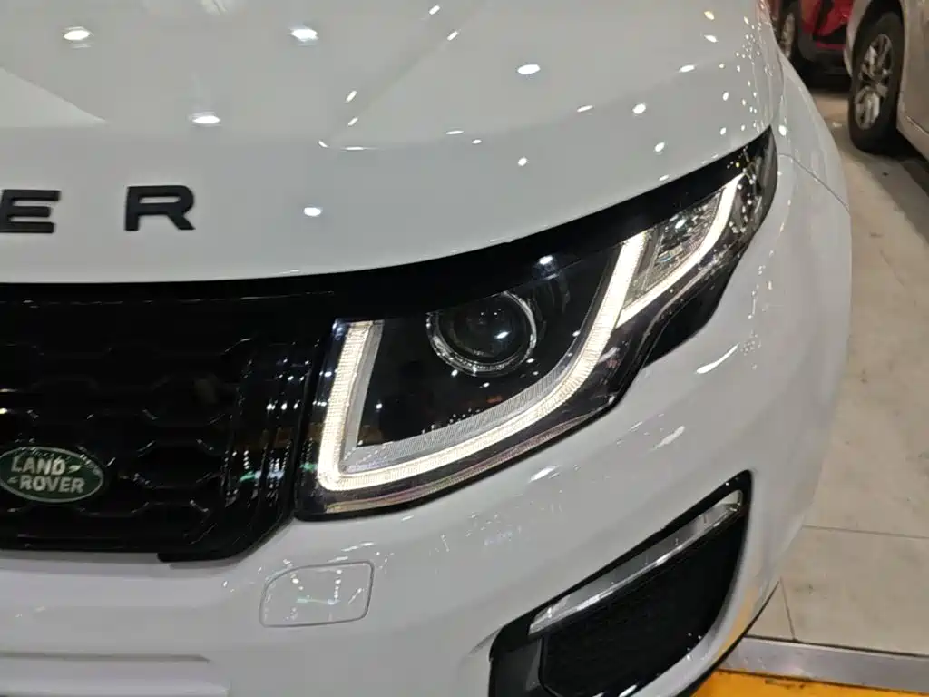 Range Rover Evoque 2018 240PS SE Zhiyao Edition купить на сайте DeffCars
