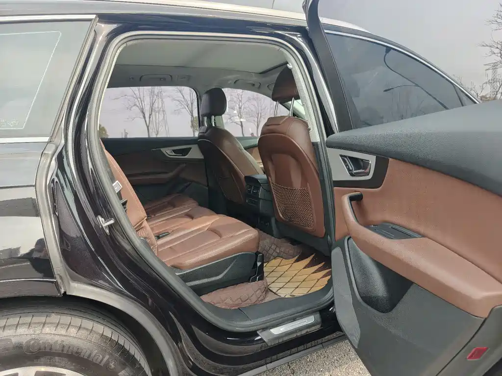 Audi Q7 2018 40 TFSI comfort type купить на сайте DeffCars