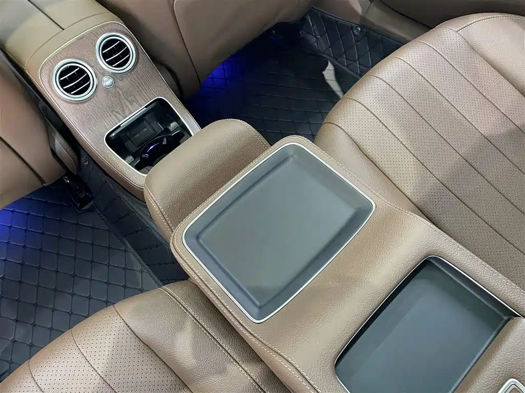 Mercedes-Benz E-Class 2022 E 300 L Luxury Model купить на сайте DeffCars