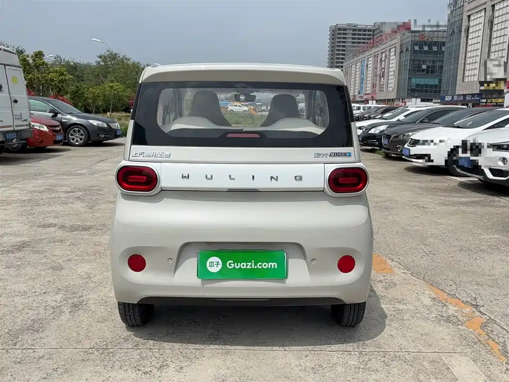 Hongguang MINIEV 2024 third generation 215km youth version купить на сайте DeffCars
