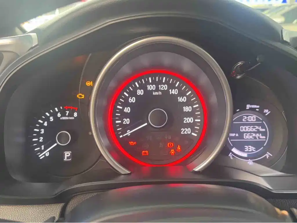 Fit 2018 1.5L CVT Comfort Sunroof Edition купить на сайте DeffCars
