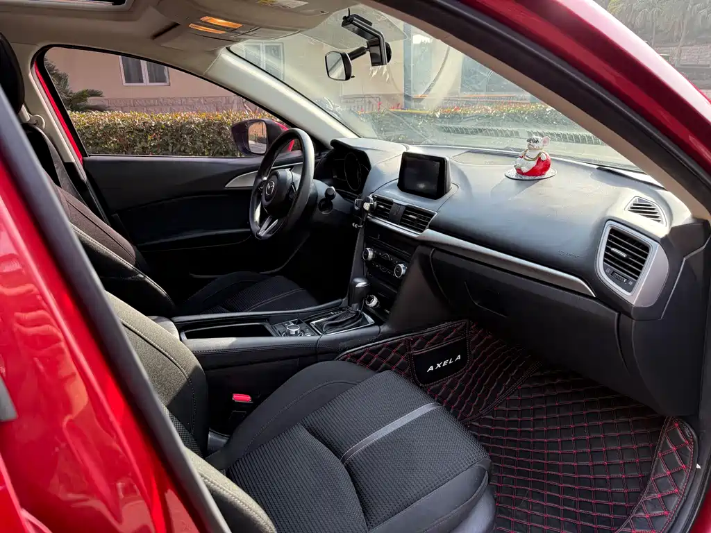 Mazda3 Angkesela 2019 Cloud Control Edition Sedan 1.5L Automatic Comfort Type National VI купить на сайте DeffCars