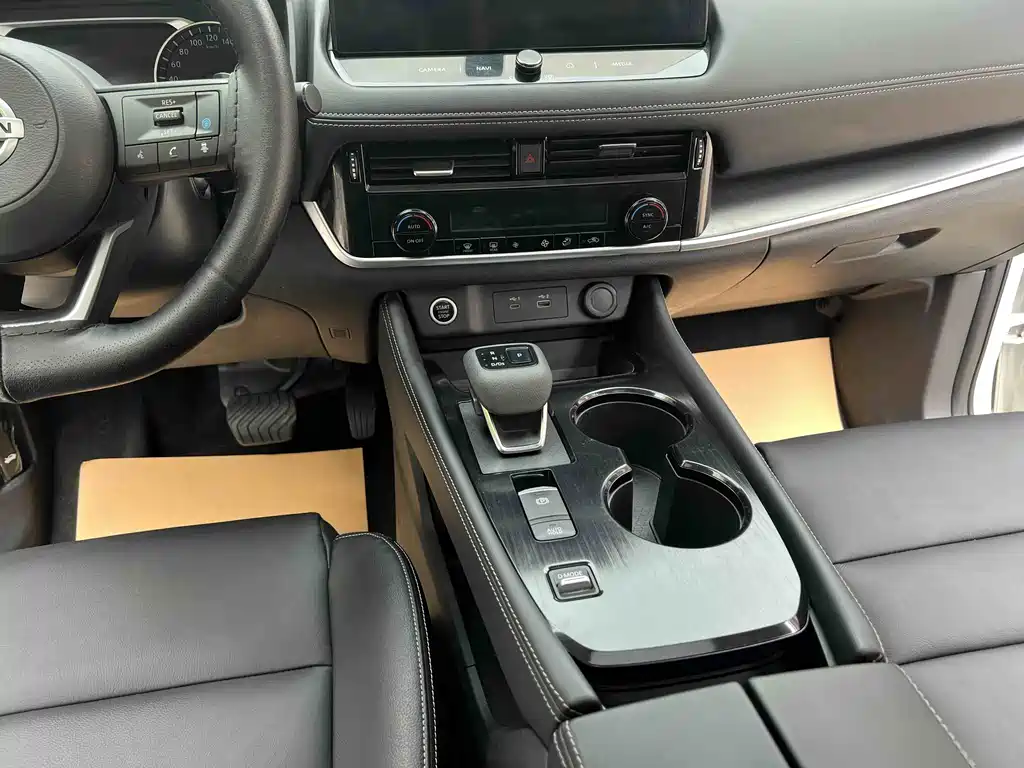 X-Trail 2021 VC-Turbo 300 CVT 2WD Deluxe Edition купить на сайте DeffCars
