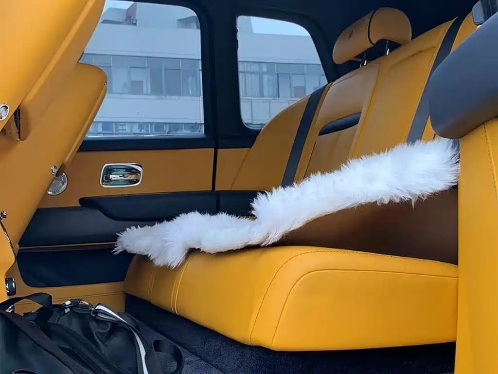 Cullinan 2018 five-seater version купить на сайте DeffCars