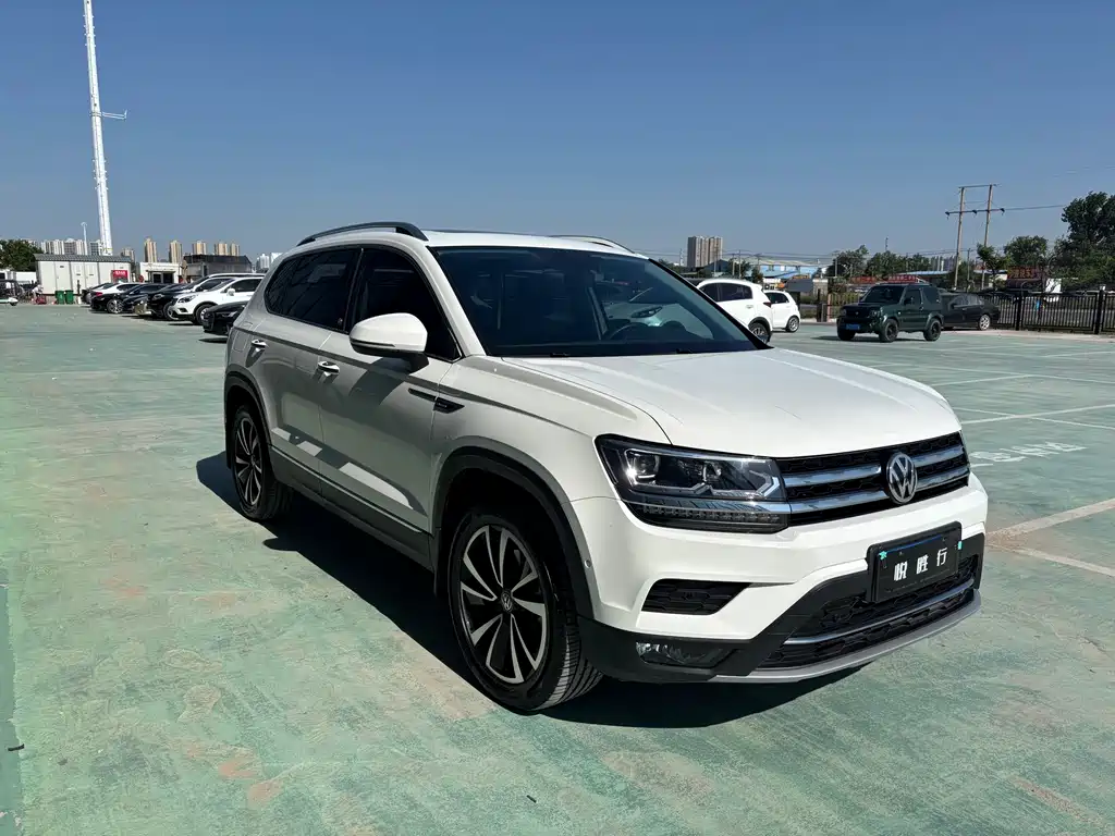 Tuyue 2020 facelift 330TSI four-wheel drive flagship version National VI купить на сайте DeffCars